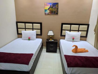 New City Hotel - image 13