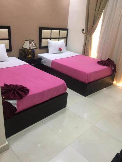 New City Hotel - image 2