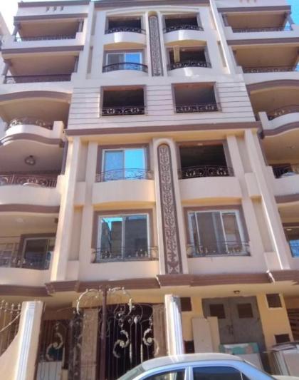 Le Royal Residence 3 - image 2