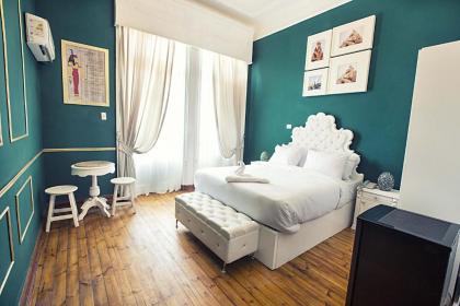Tahrir Plaza Suites - Museum View - image 1