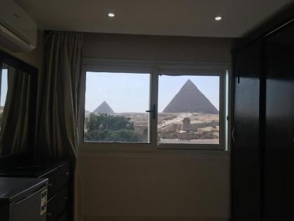 Egypt pyramids inn - image 14