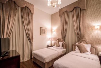 1920s Boutique Hotel and Restaurants - image 17