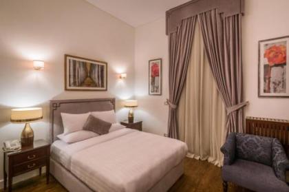 1920s Boutique Hotel and Restaurants - image 3