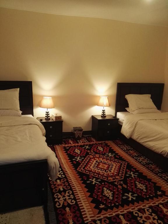 Atlantis pyramids inn - image 3