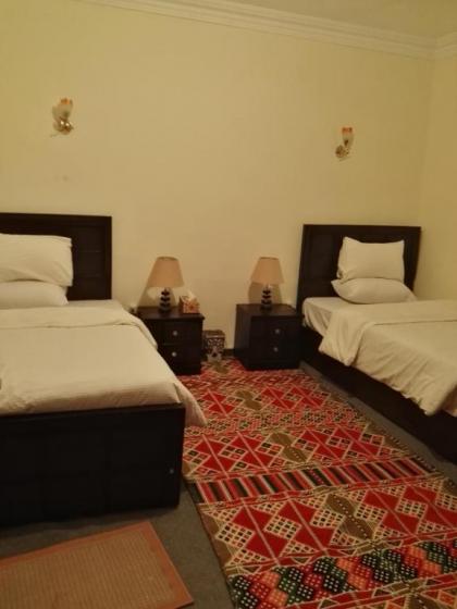 Atlantis pyramids inn - image 9