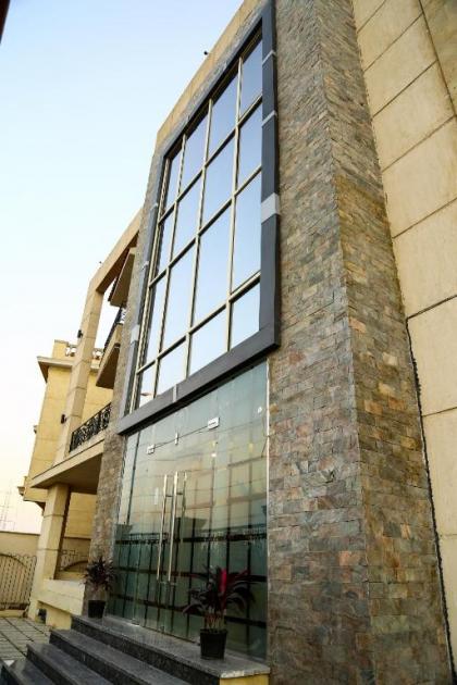 Villa 14 Suites - image 18