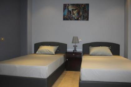 Tahrir Square Hostel - image 16