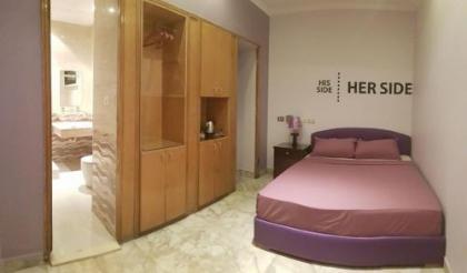 Tahrir Square Hostel - image 8