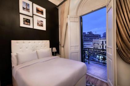 The Square Boutique Hotel - image 2