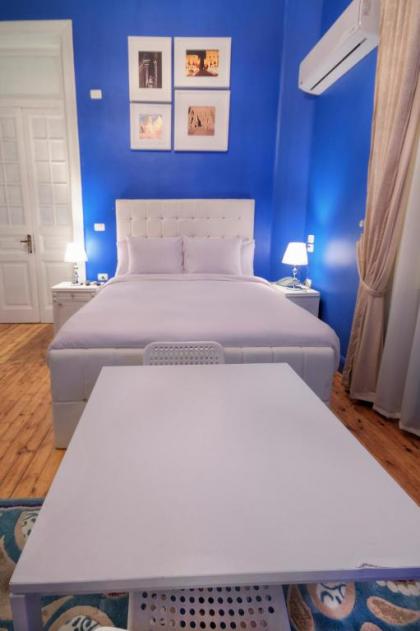 The Square Boutique Hotel - image 8
