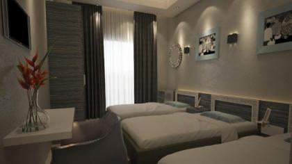 Australian Deluxe Hostel - image 2