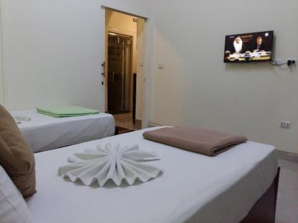 Golden Star Hostel - image 12
