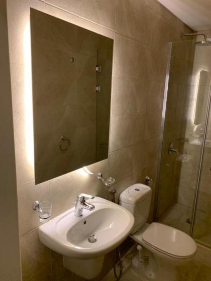 Miramar Downtown Hotel - image 2