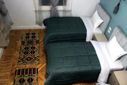 Cheers Hostel - image 4