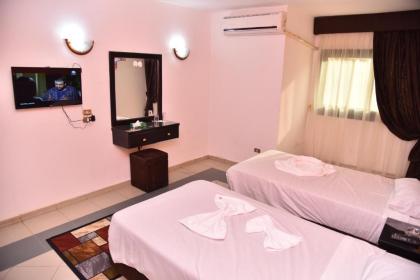 Royal Pyramids Hotel - image 17