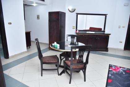 Royal Pyramids Hotel - image 20
