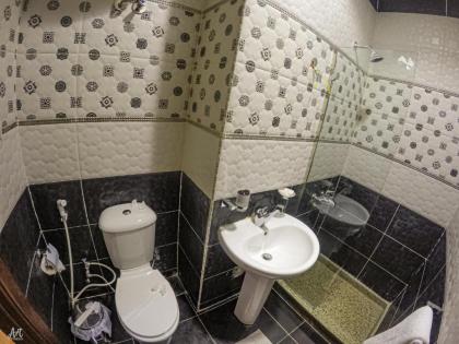Grand City Hotel - image 11