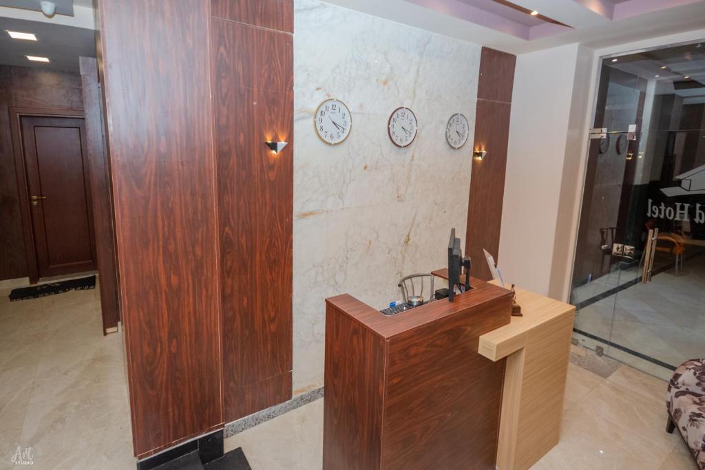 Grand City Hotel - image 2