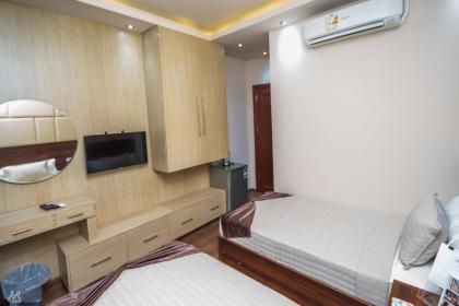 Grand City Hotel - image 5