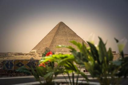 Queen Pyramids View Inn - image 6