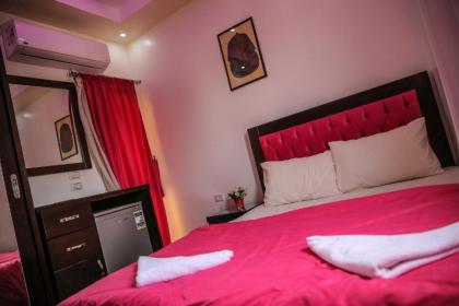 Queen Pyramids View Inn - image 9