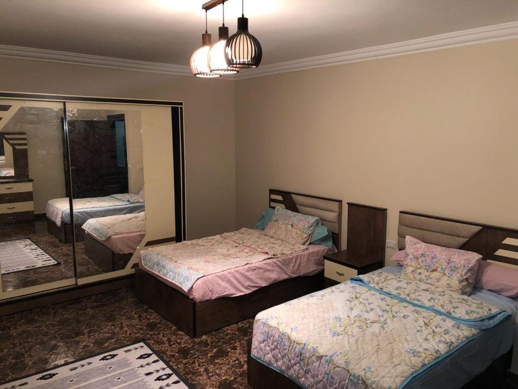 Ahmed Fakhry Nasr City Apt. - main image