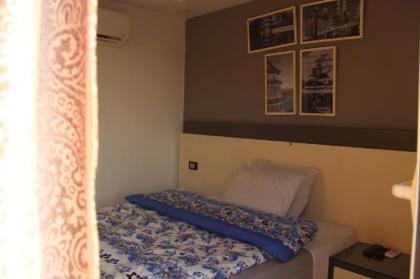Azar Boutique Hotel - image 12
