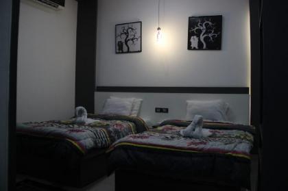 Azar Boutique Hotel - image 19