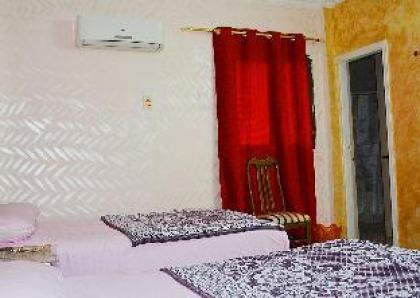 City Hostel - image 23