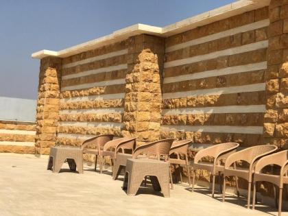 Sahara Pyramids Inn - image 5
