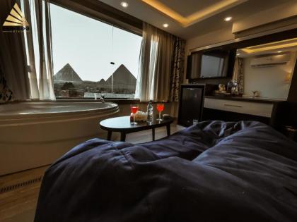 Pyramid Edge Hotel - image 16