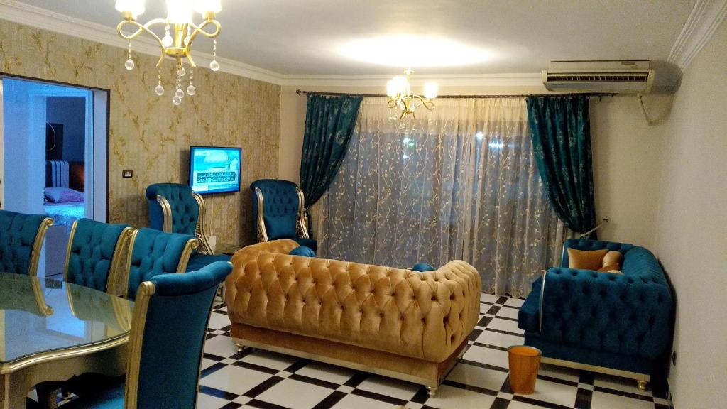 شقة مكرم عبيد للعائلات فقط 21 - image 7