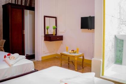 Golden Palace Hotel - image 5