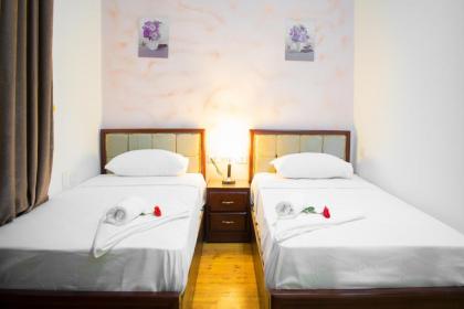 Golden Palace Hotel - image 6