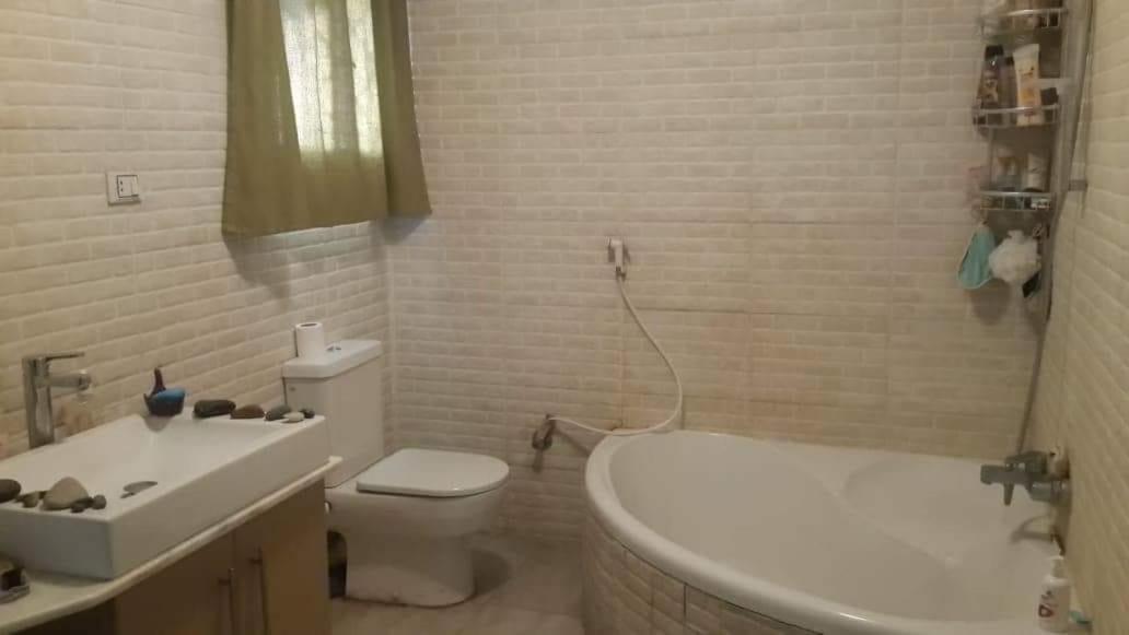 Helmeya Apartment with Touristic Views - image 2
