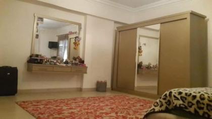 Helmeya Apartment with Touristic Views - image 5