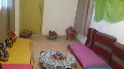 Helmeya Apartment with Touristic Views - image 7