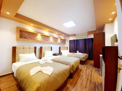 Garden Season Hotel - image 19