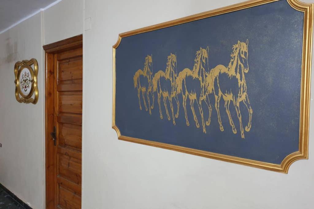 Comfy 3 Bedrooms Apartment in Cairo Z1 - image 5