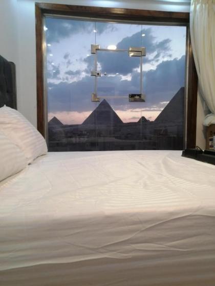 Pyramids Hills Inn - image 2