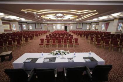 Tolip Gardens Hotel - image 4