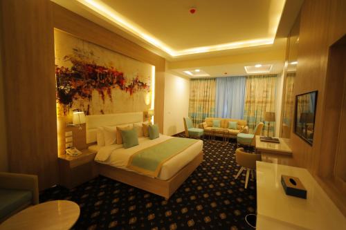 Tolip Gardens Hotel - image 5