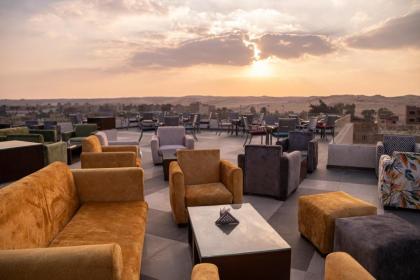 Nine Pyramids View Hotel - image 15
