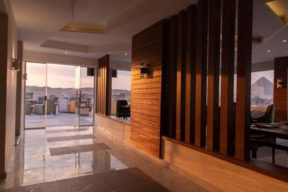 Nine Pyramids View Hotel - image 2