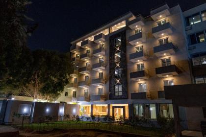 Nine Pyramids View Hotel - image 27