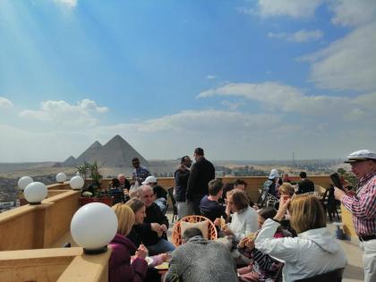 Gardenia Pyramids view inn - image 10