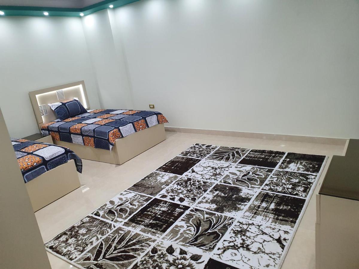 Lovely 3-Bed Pyramids viewApartment in Kafr Nassar - image 6