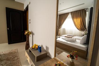Gardenia Inn - image 16