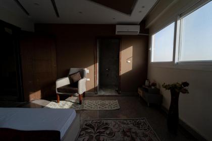 Gardenia Inn - image 22