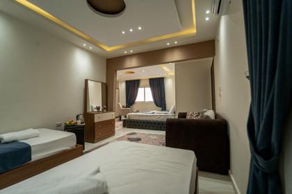 Gardenia Inn - image 6